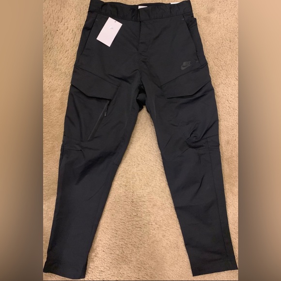men's woven unlined cargo pants